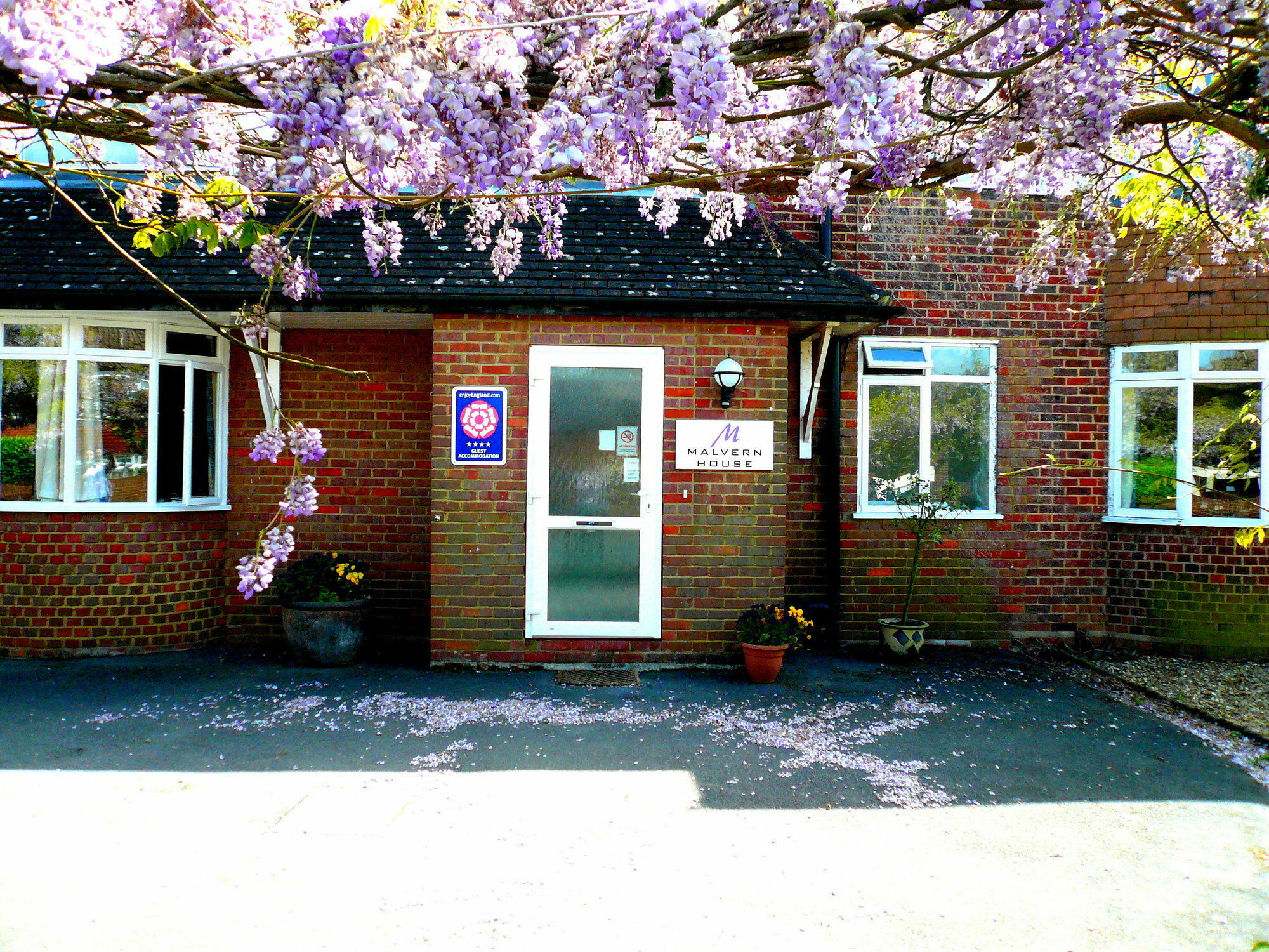 Malvern House High Wycombe Eksteriør billede